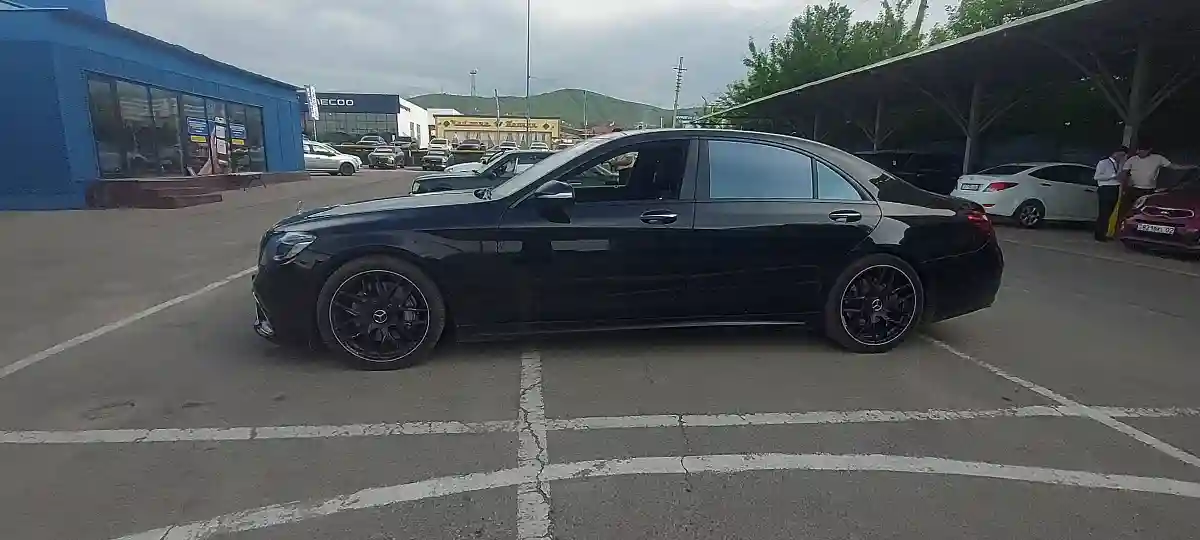 Mercedes-Benz S-Класс 2015 года за 25 000 000 тг. в Алматы