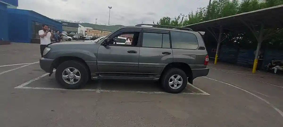 Toyota Land Cruiser 2000 года за 9 500 000 тг. в Алматы