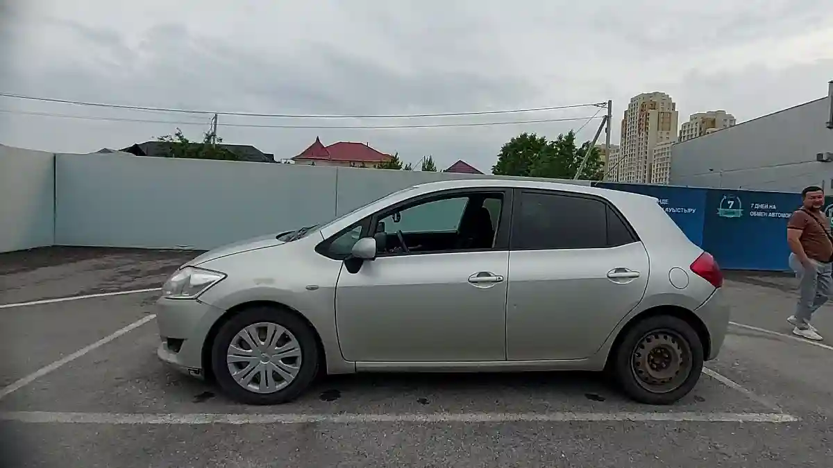 Toyota Auris 2008 года за 3 000 000 тг. в Шымкент