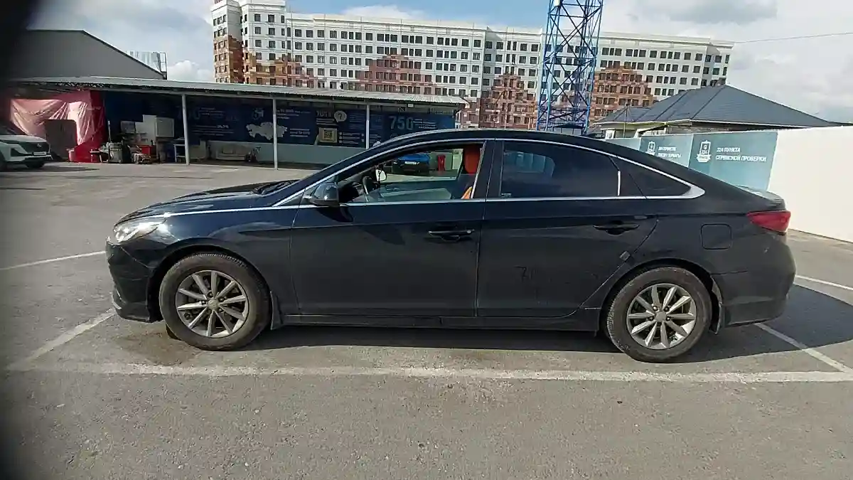 Hyundai Sonata 2018 года за 8 500 000 тг. в Шымкент