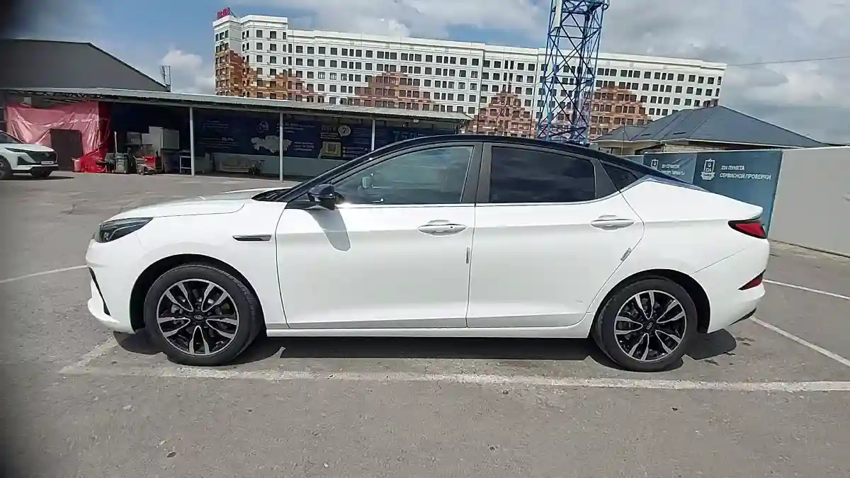 JAC J7 2021 года за 6 000 000 тг. в Шымкент