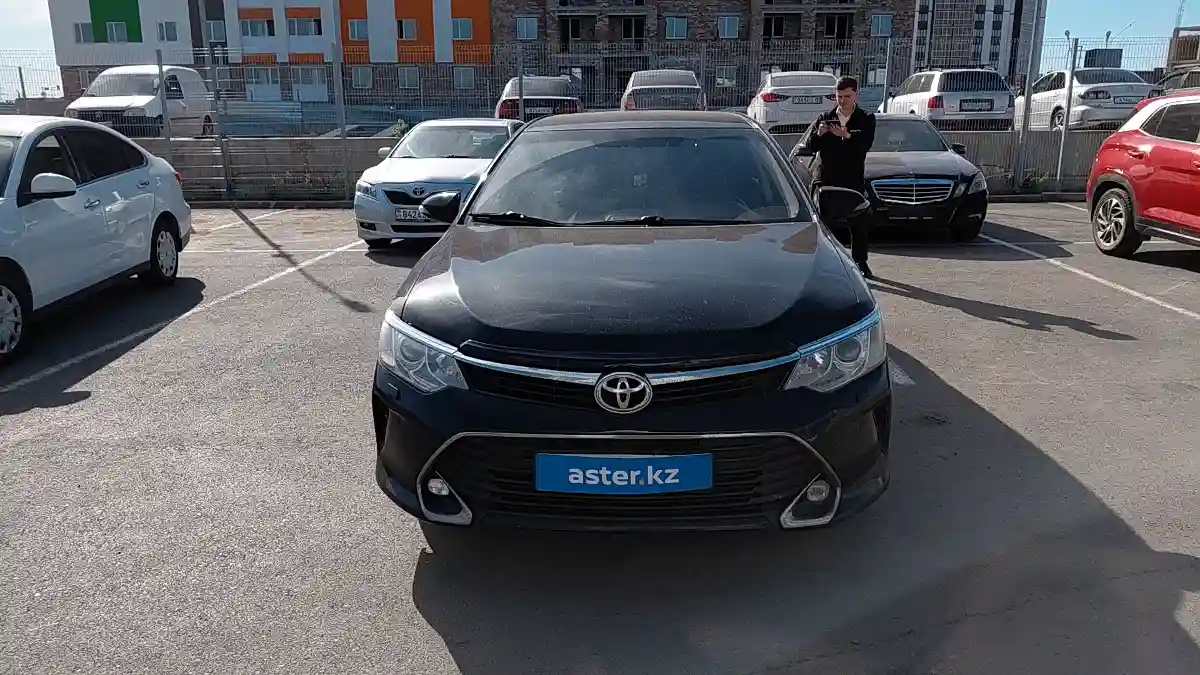 Toyota Camry 2016 года за 10 500 000 тг. в Астана