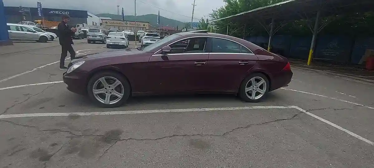 Mercedes-Benz CLS 2005 года за 7 000 000 тг. в Алматы