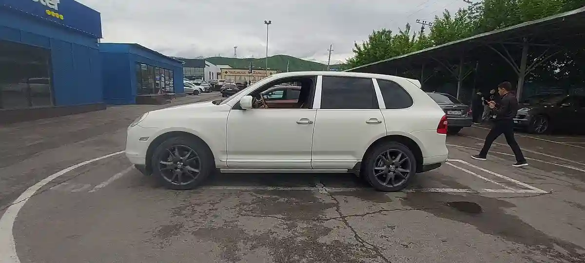 Porsche Cayenne 2007 года за 5 000 000 тг. в Алматы