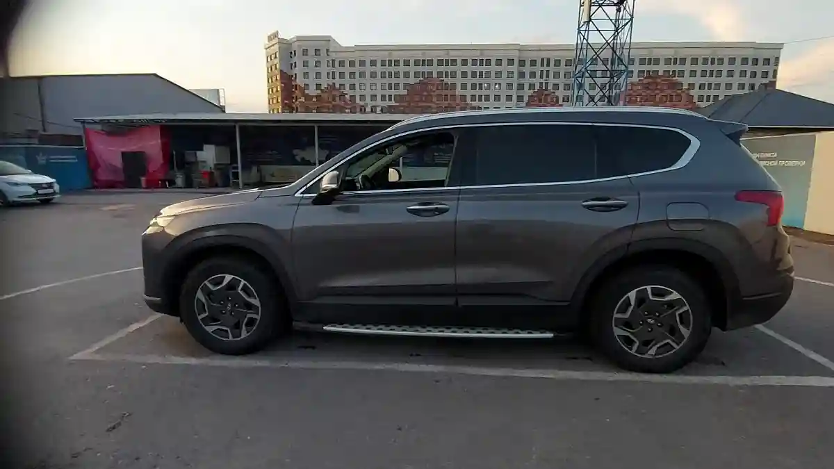 Hyundai Santa Fe 2022 года за 14 000 000 тг. в Шымкент