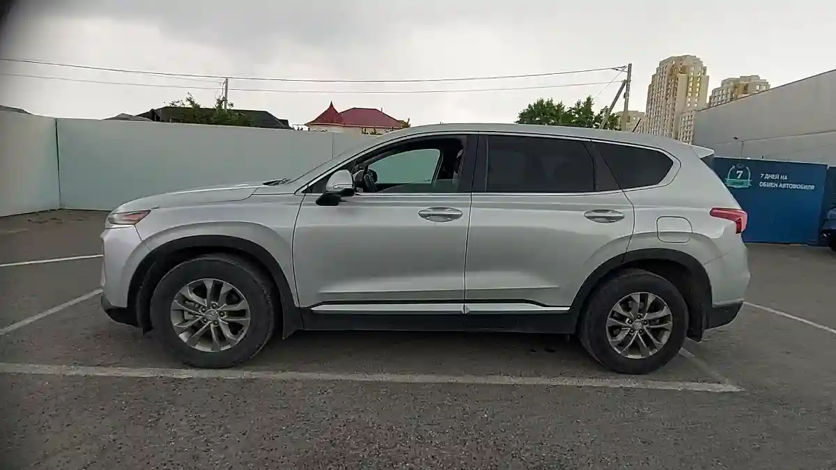 Hyundai Santa Fe 2019 года за 12 000 000 тг. в Шымкент