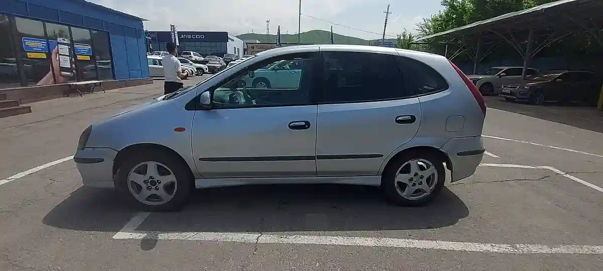 Nissan Almera Tino 2002 года за 1 200 000 тг. в Алматы