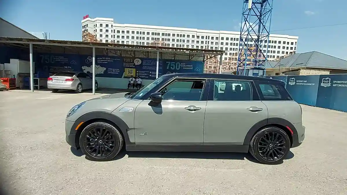 MINI Clubman 2019 года за 11 000 000 тг. в Шымкент