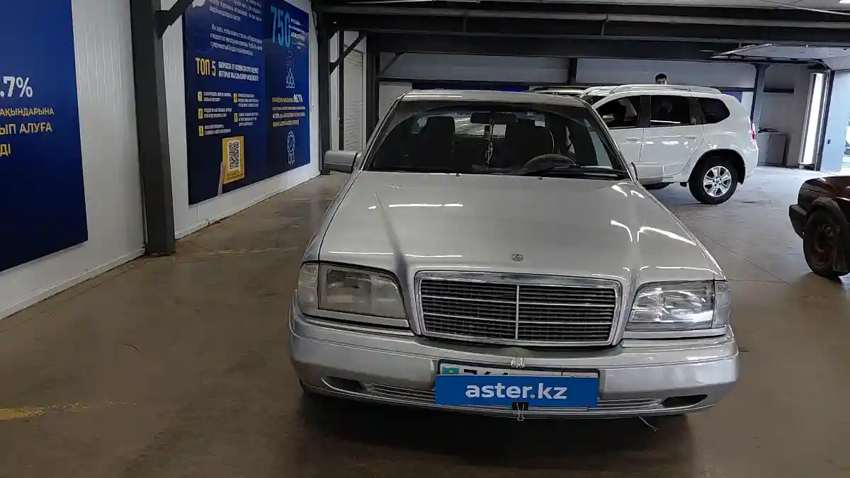 Mercedes-Benz C-Класс 1993 года за 2 200 000 тг. в Астана
