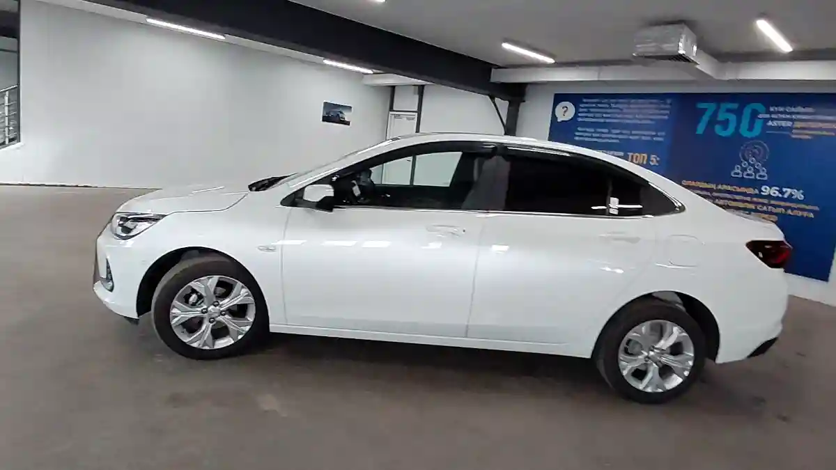 Chevrolet Onix 2025 года за 7 600 000 тг. в Астана