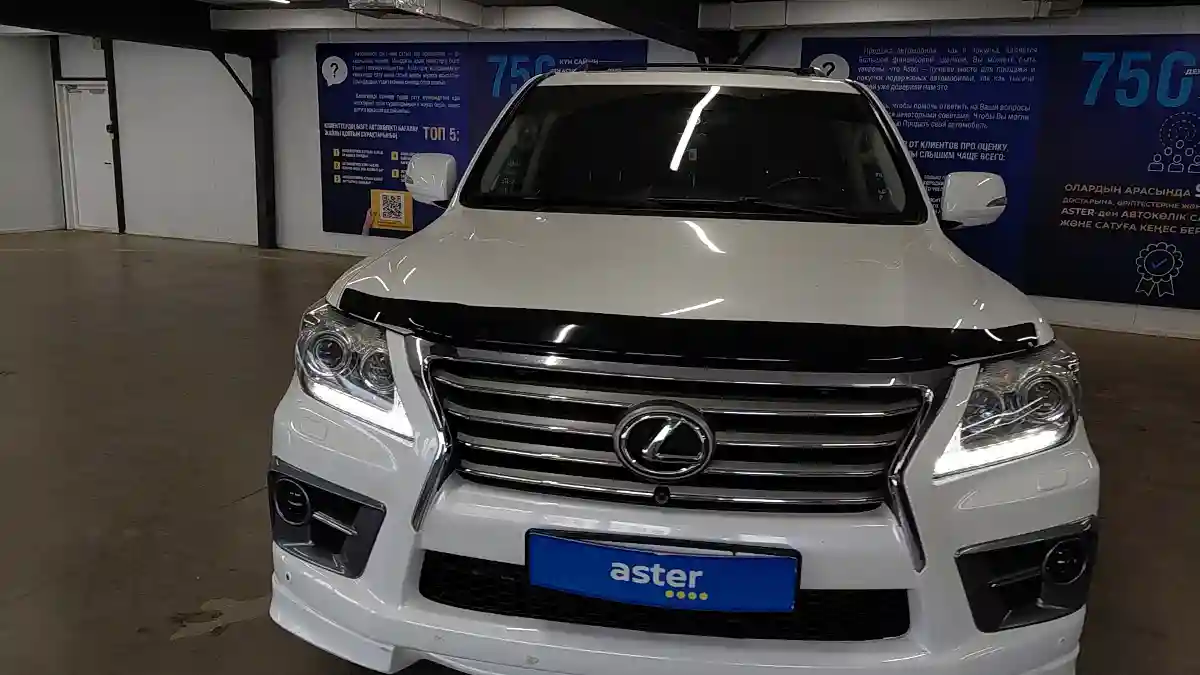 Lexus LX 2012 года за 20 000 000 тг. в Астана