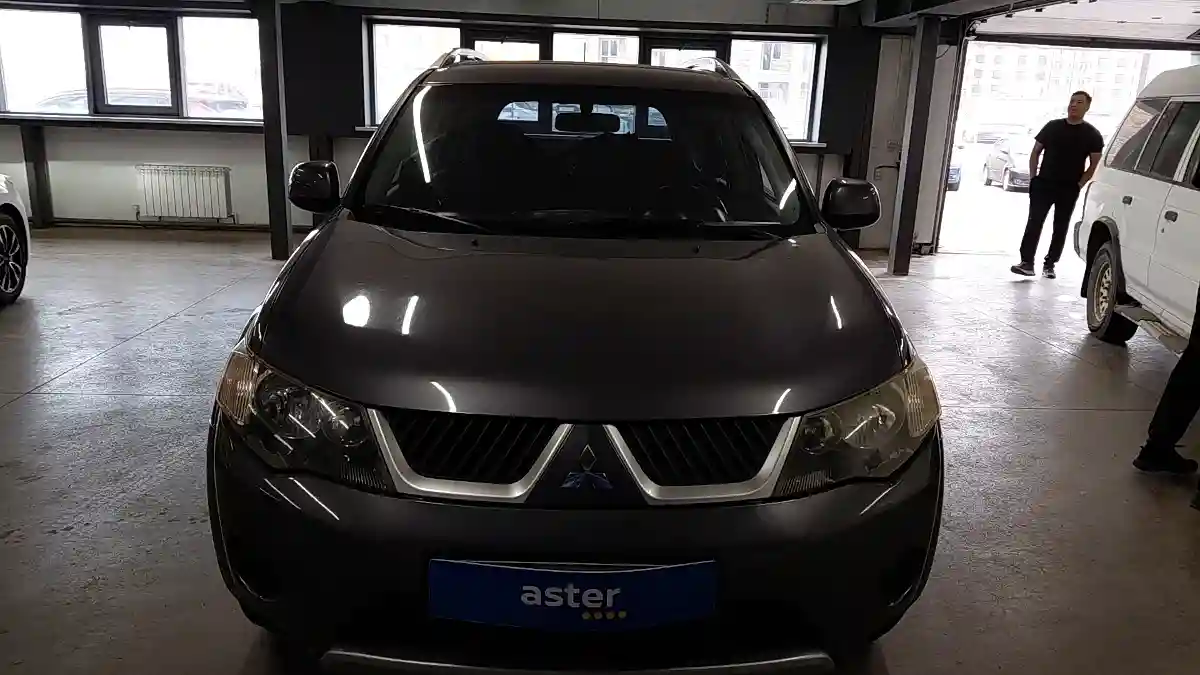 Mitsubishi Outlander 2008 года за 5 000 000 тг. в Астана