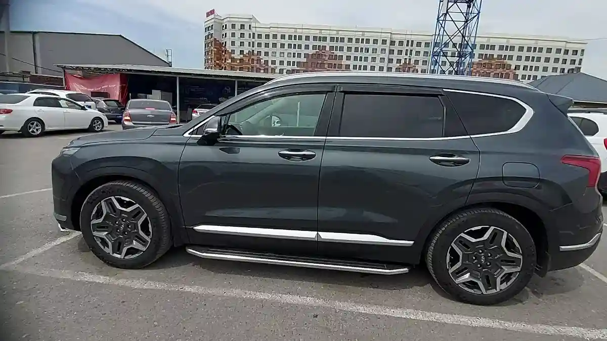 Hyundai Santa Fe 2023 года за 18 500 000 тг. в Шымкент