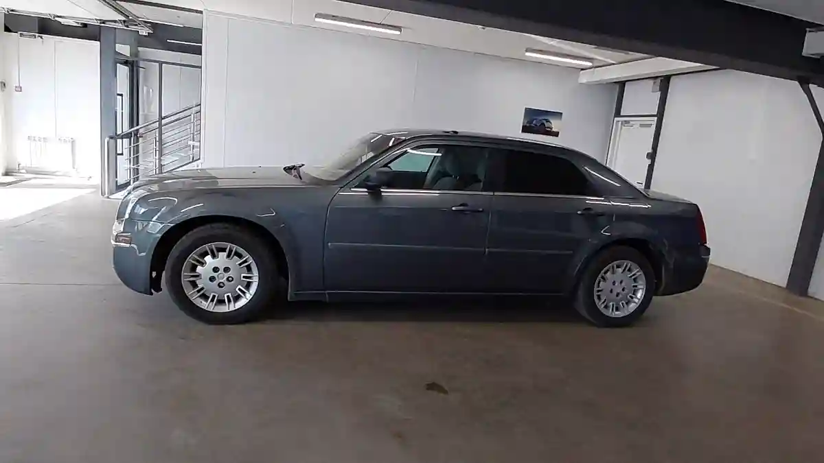 Chrysler 300C 2005 года за 5 000 000 тг. в Астана