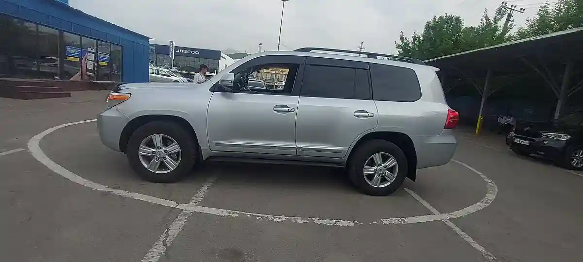 Toyota Land Cruiser 2013 года за 18 500 000 тг. в Алматы