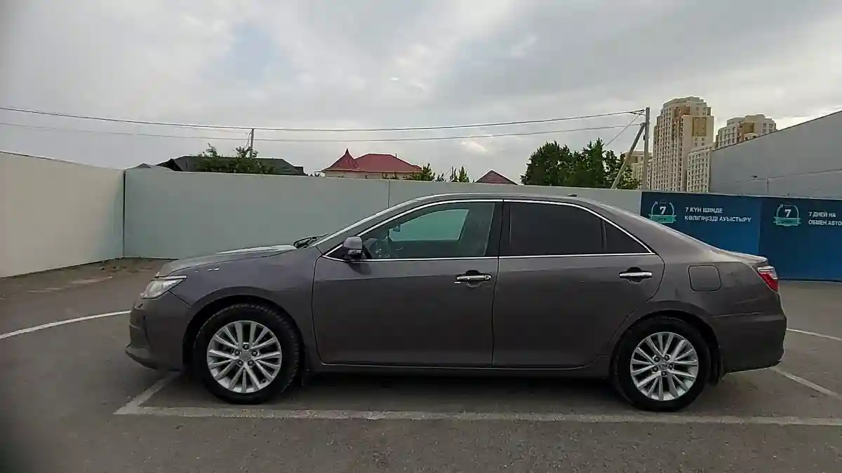 Toyota Camry 2015 года за 12 000 000 тг. в Шымкент