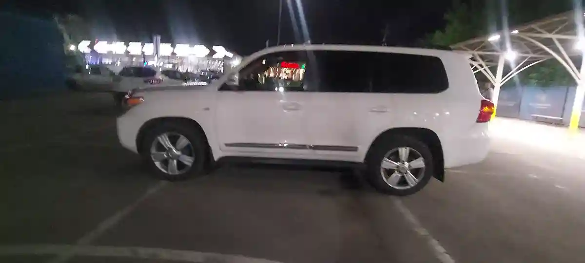 Toyota Land Cruiser 2008 года за 18 000 000 тг. в Алматы