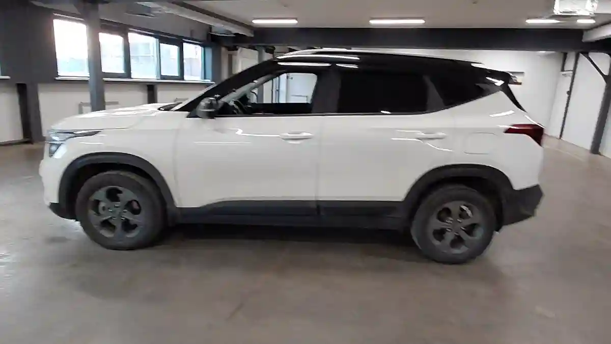 Kia Seltos 2022 года за 10 000 000 тг. в Астана