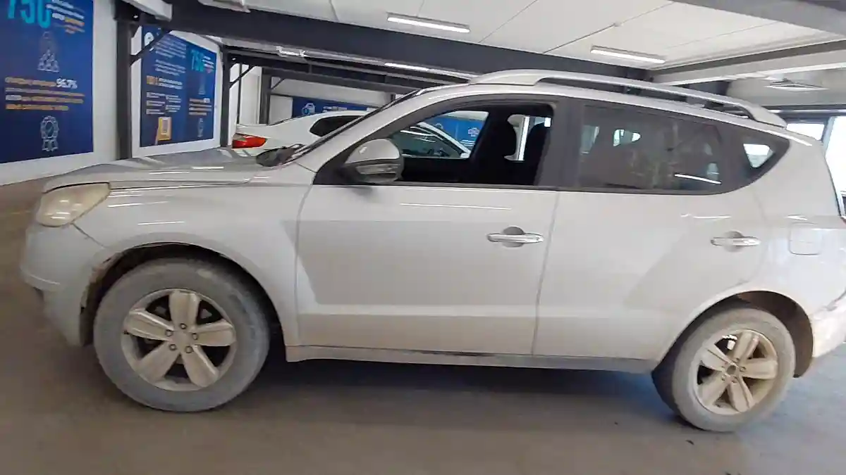 Geely Emgrand X7 2015 года за 3 600 000 тг. в Астана