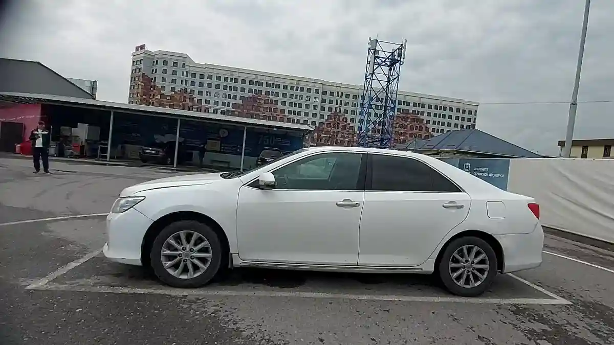 Toyota Camry 2012 года за 8 000 000 тг. в Шымкент