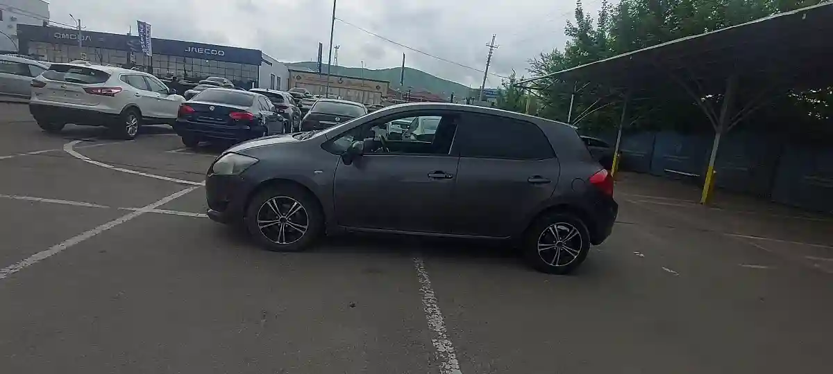 Toyota Auris 2008 года за 3 500 000 тг. в Алматы