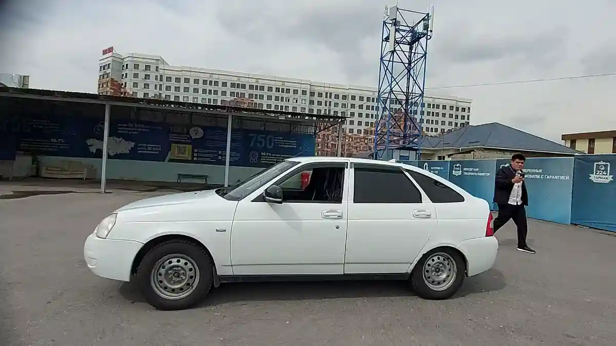 LADA (ВАЗ) Priora 2013 года за 1 700 000 тг. в Шымкент