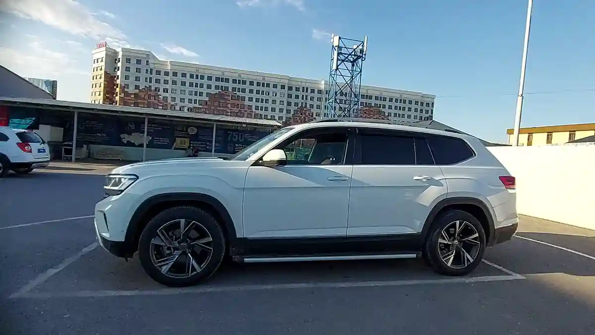 Volkswagen Teramont 2021 года за 25 000 000 тг. в Шымкент