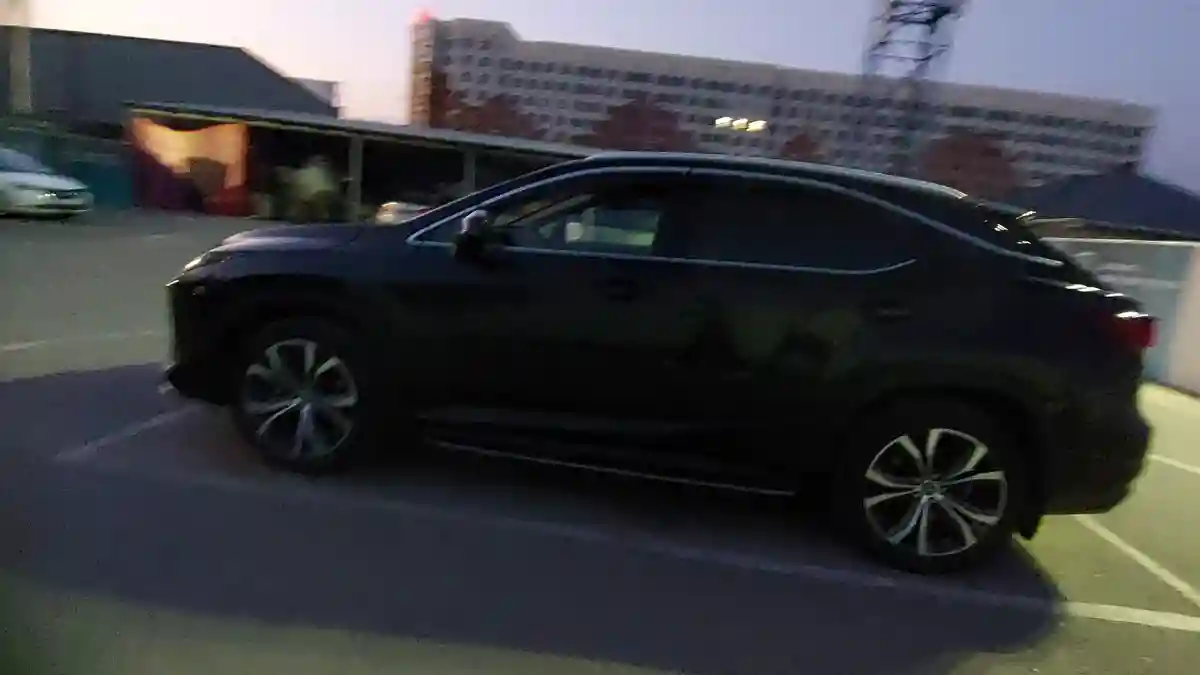 Lexus RX 2020 года за 25 000 000 тг. в Шымкент