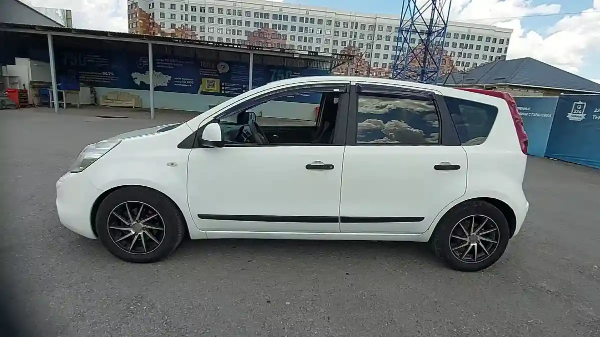 Nissan Note 2011 года за 4 500 000 тг. в Шымкент