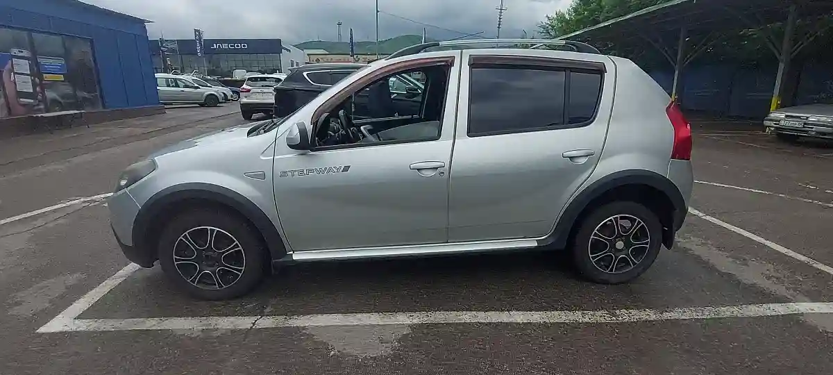 Renault Sandero 2014 года за 3 500 000 тг. в Алматы