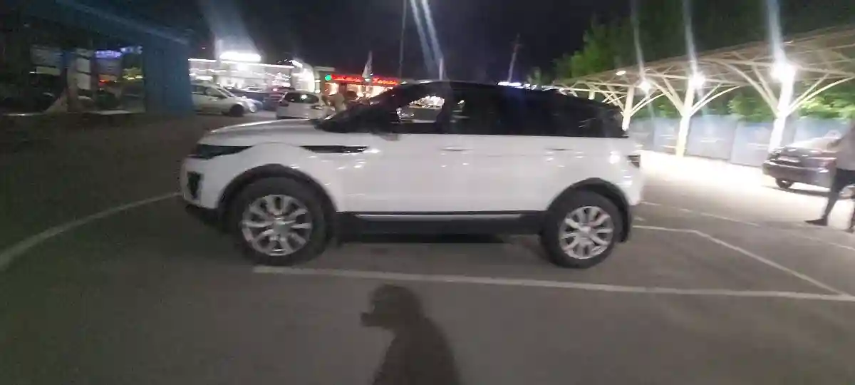 Land Rover Range Rover Evoque 2018 года за 8 000 000 тг. в Алматы