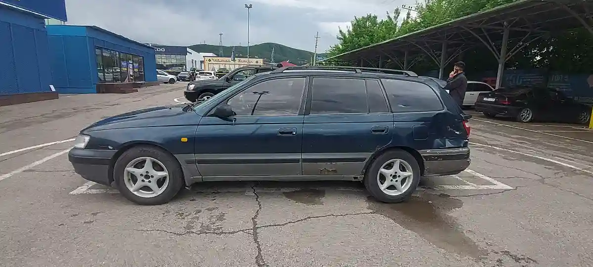 Toyota Caldina 1995 года за 1 000 000 тг. в Алматы