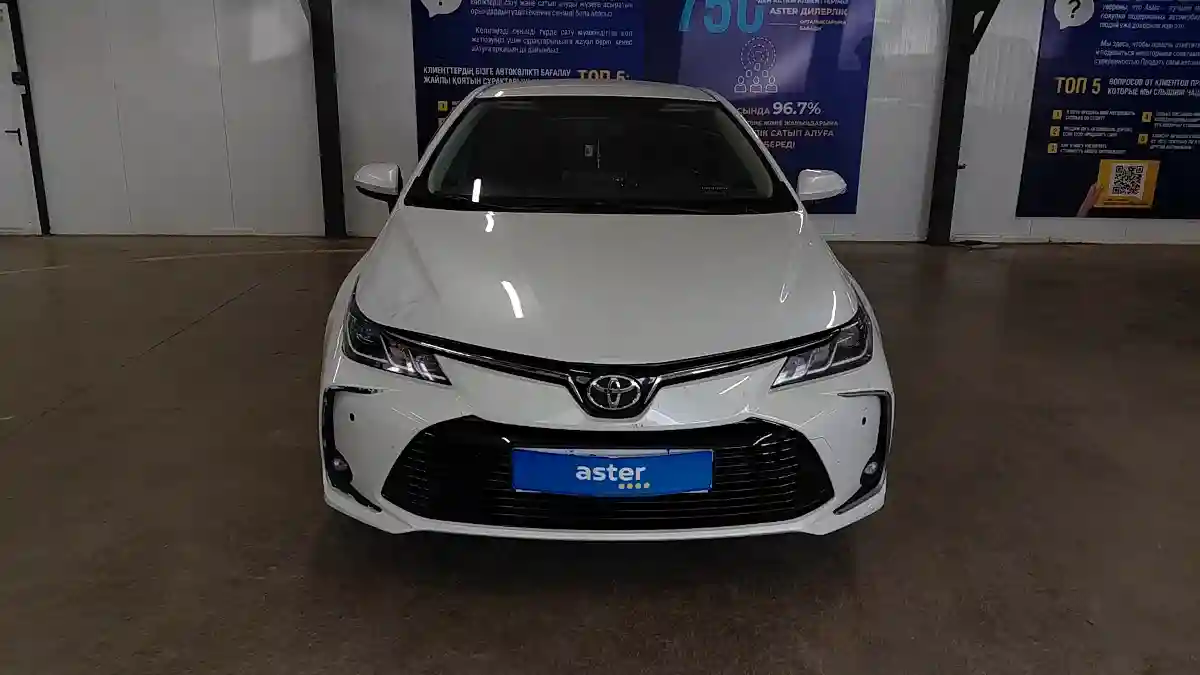 Toyota Corolla 2022 года за 10 000 000 тг. в Астана