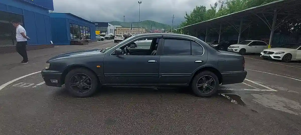 Nissan Maxima 1999 года за 1 200 000 тг. в Алматы