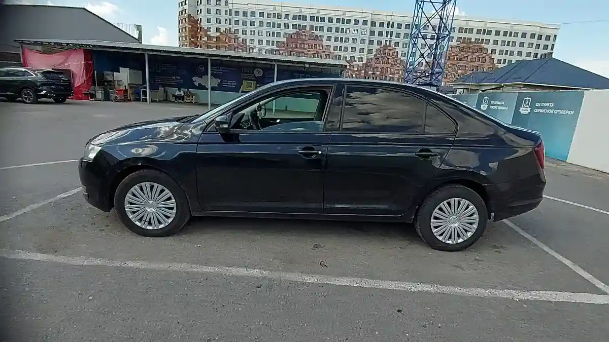 Skoda Rapid 2018 года за 5 000 000 тг. в Шымкент