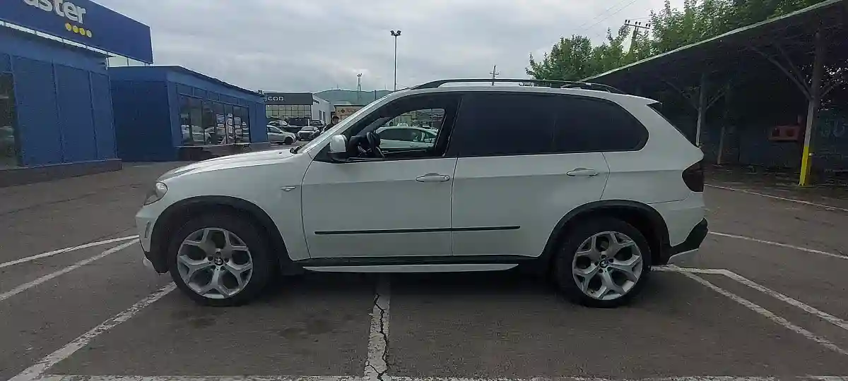 BMW X5 2008 года за 7 500 000 тг. в Алматы