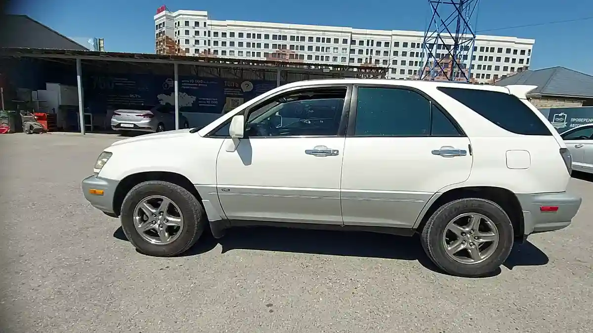 Lexus RX 2000 года за 5 000 000 тг. в Шымкент