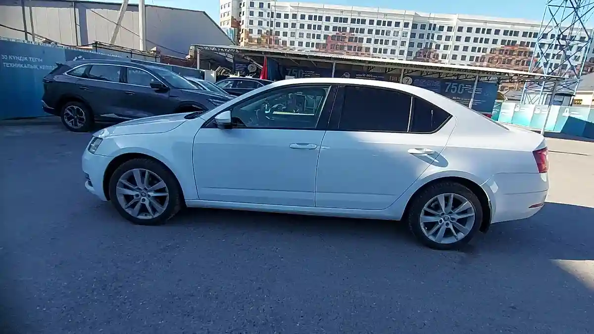 Skoda Octavia 2017 года за 8 000 000 тг. в Шымкент