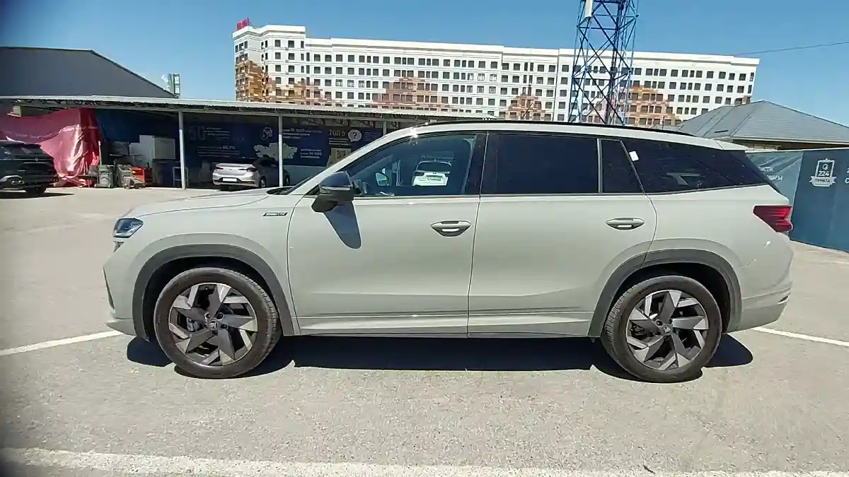 Skoda Kodiaq 2025 года за 22 500 000 тг. в Шымкент