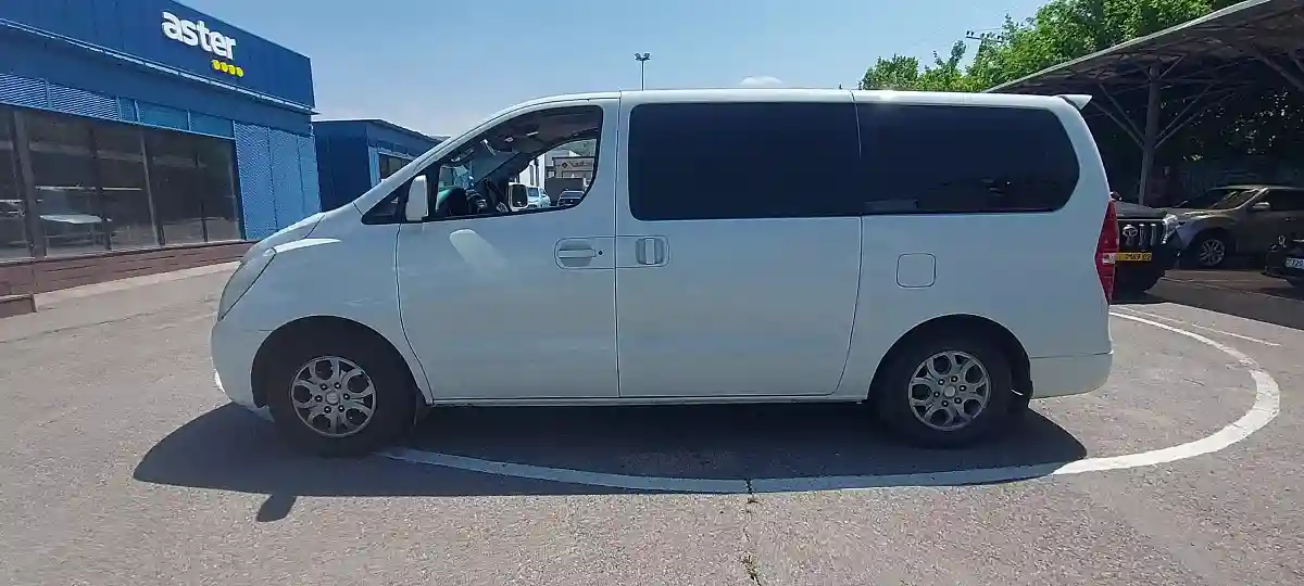 Hyundai Starex 2010 года за 8 000 000 тг. в Алматы