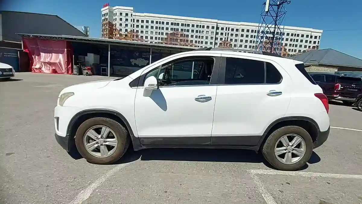 Chevrolet Tracker 2014 года за 5 500 000 тг. в Шымкент