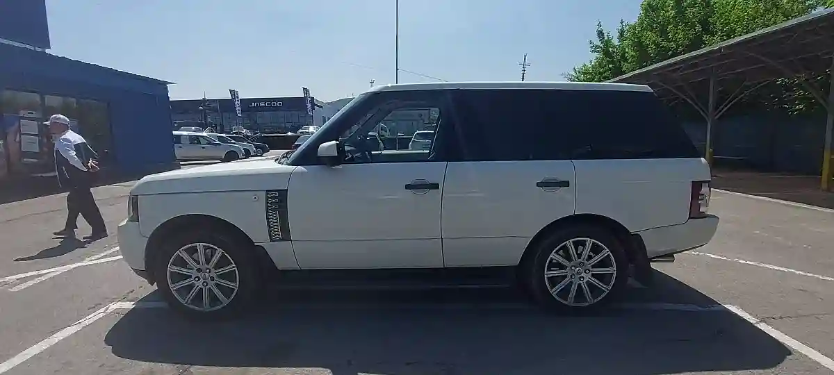 Land Rover Range Rover 2009 года за 9 500 000 тг. в Алматы