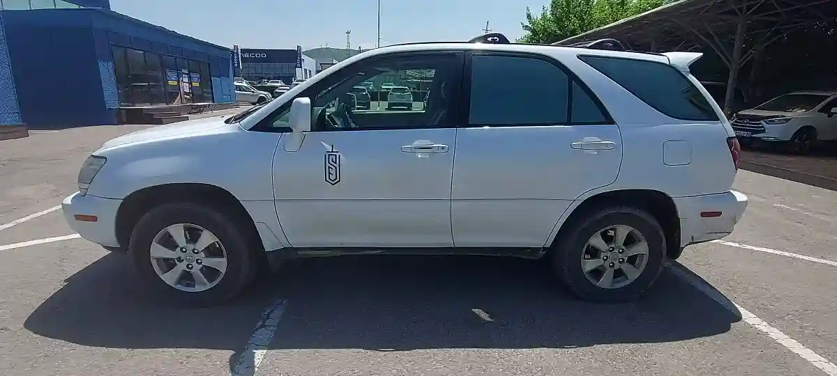 Lexus RX 2000 года за 4 500 000 тг. в Алматы
