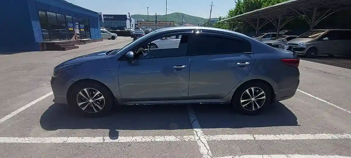Kia Rio 2018 года за 5 000 000 тг. в Алматы