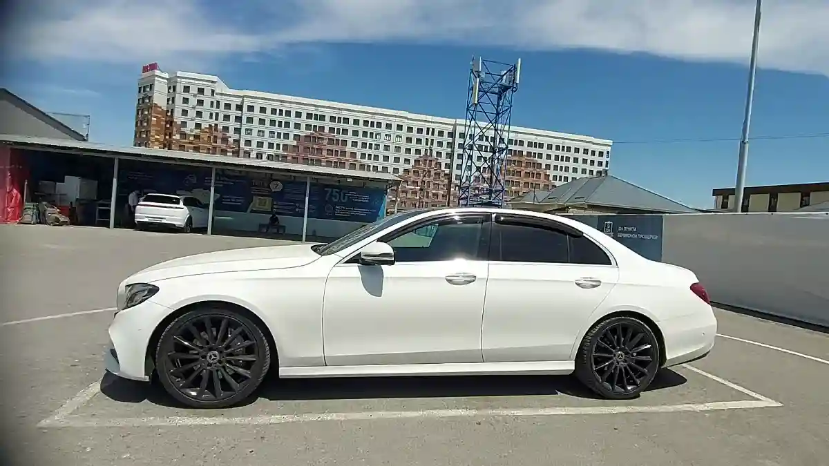 Mercedes-Benz E-Класс 2017 года за 19 500 000 тг. в Шымкент
