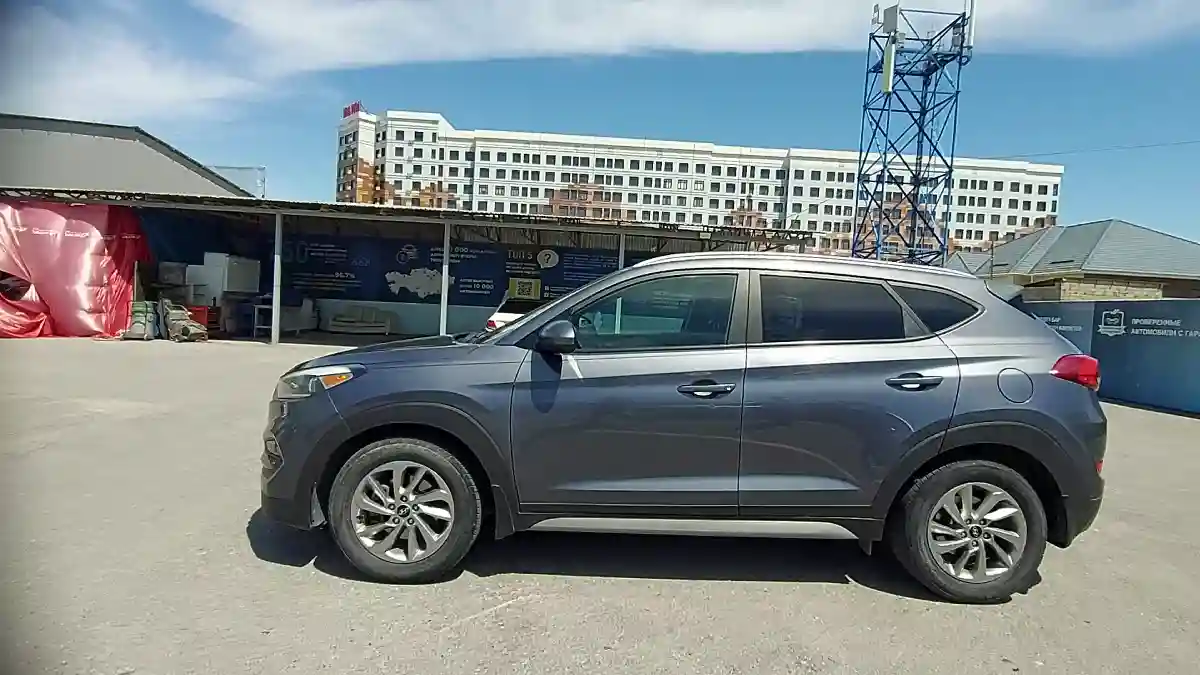 Hyundai Tucson 2017 года за 9 000 000 тг. в Шымкент