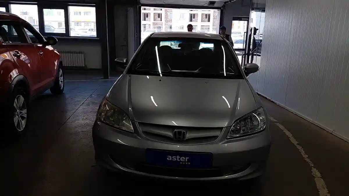 Honda Civic 2004 года за 3 000 000 тг. в Астана