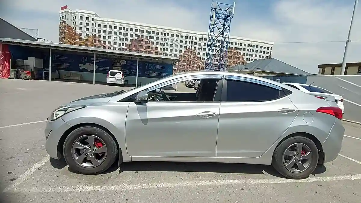 Hyundai Avante 2011 года за 4 800 000 тг. в Шымкент