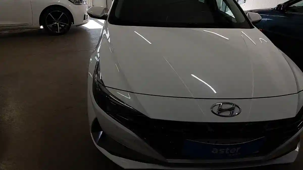Hyundai Elantra 2021 года за 9 000 000 тг. в Астана