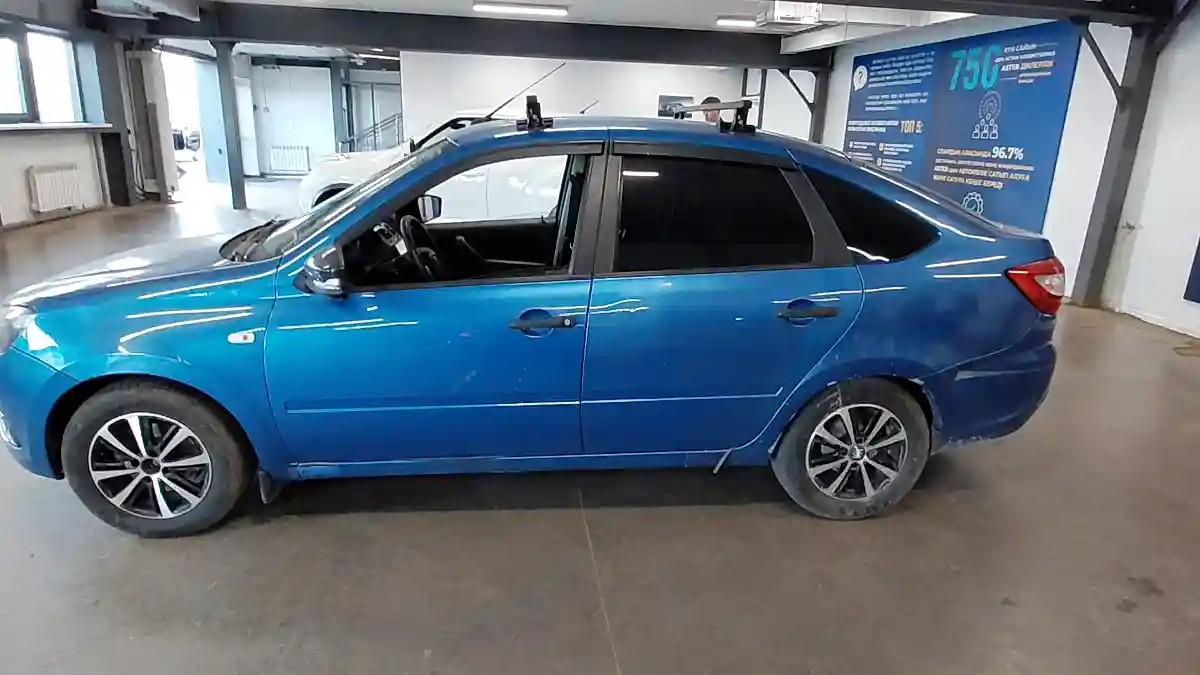 LADA (ВАЗ) Granta 2019 года за 2 700 000 тг. в Астана